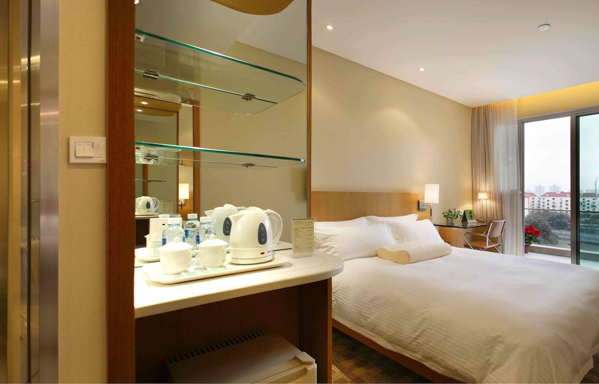 L'Otel Shanghai Exteriör bild