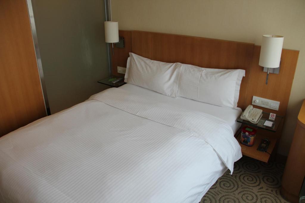 L'Otel Shanghai Rum bild